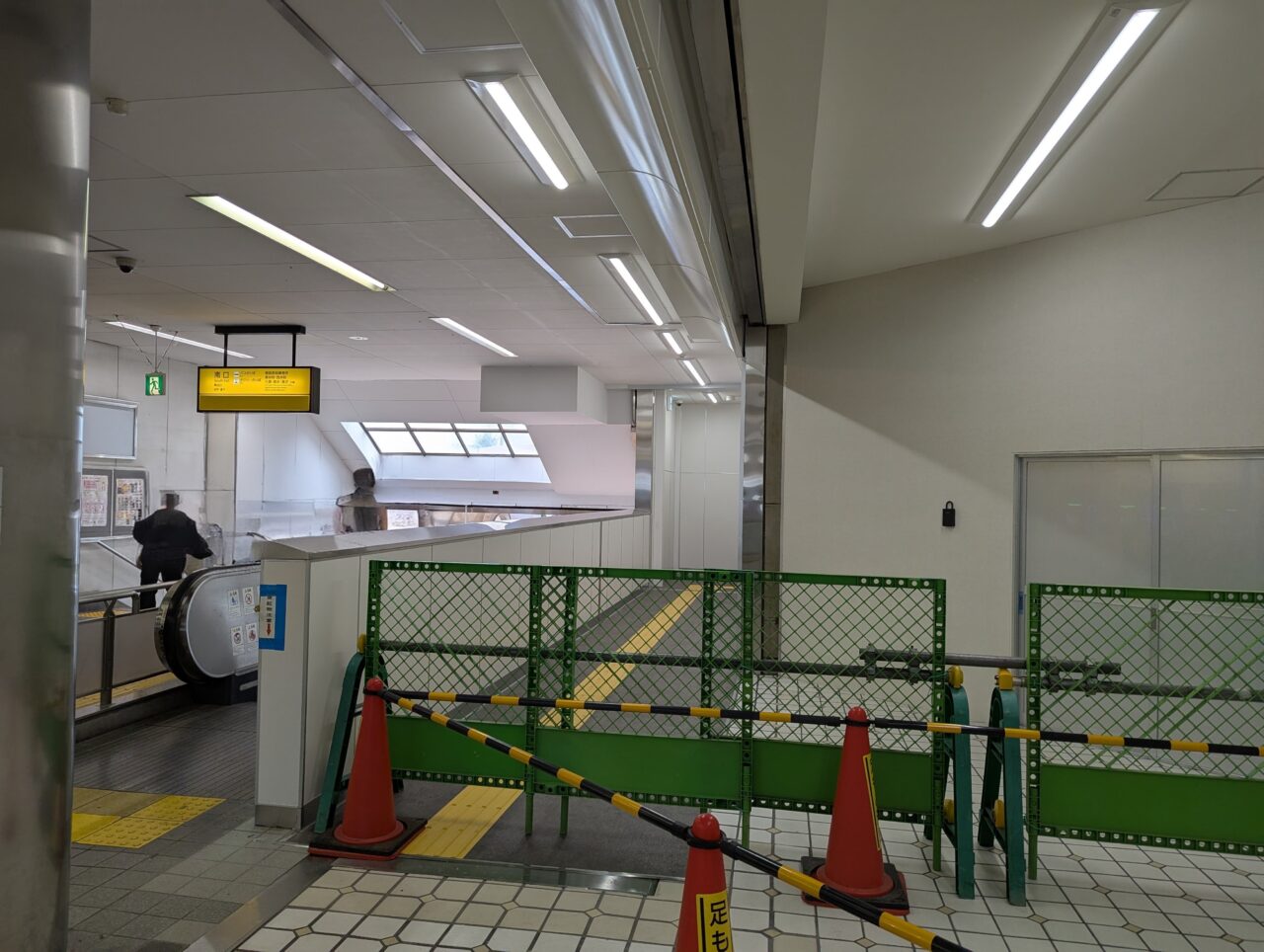 東武東上線朝霞台南口エレベーター通路