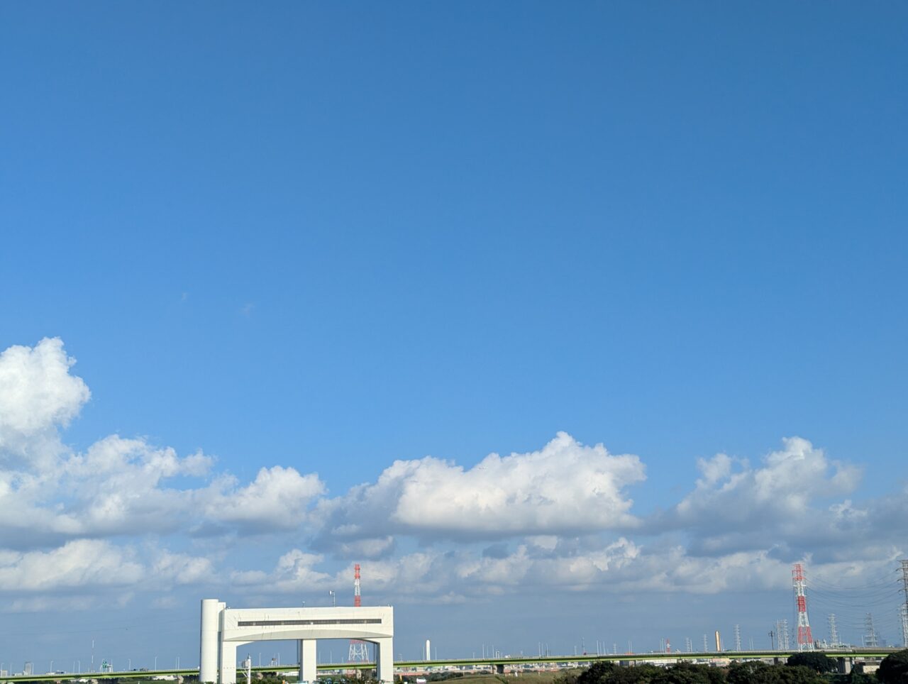 朝霞市にある朝霞大橋からの風景（戸田市方向）