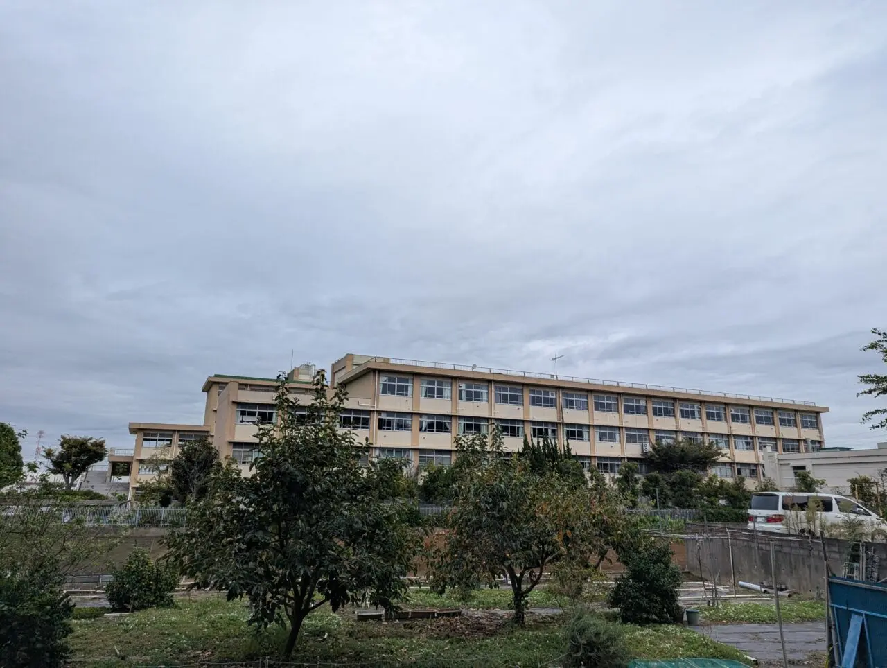 和光市新倉にある埼玉県立和光高等学校の校舎