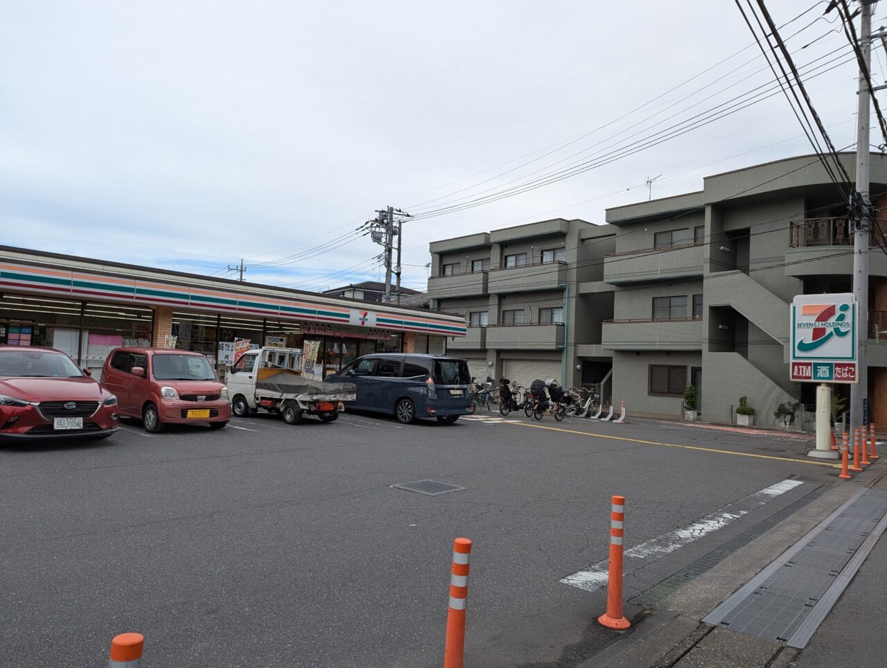 セブンイレブン朝霞幸町1丁目店の外観