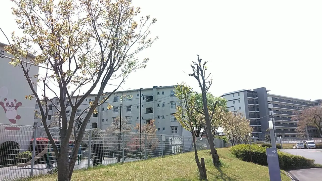 和光市広沢、サンアゼリア駐車場横の仁科蔵王