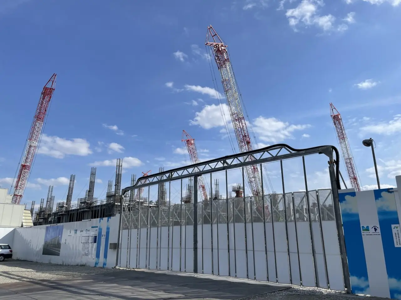 朝霞市根岸台に建設中の大型物流施設「ロジスクエア朝霞A」